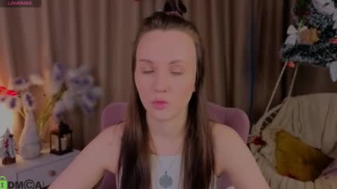 Snapshot of zlata__fox chatting on 01/15/26, 09:25 Zlata Mon Tue Thu Fri Sun Sa GMT 3 0000pm - 0600pm online show from 01/15/26, 09:25