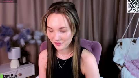 Snapshot of zlata__fox chatting on 02/04/26, 09:26 Zlata Mon Tue Thu Fri Sun Sa GMT 3 0000pm - 0600pm online show from 02/04/26, 09:26