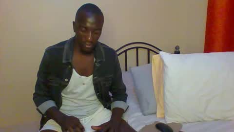 Zlatann2012 online show from 03/11/25, 05:13