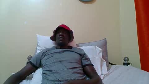 Zlatann2012 online show from 09/12/25, 12:27