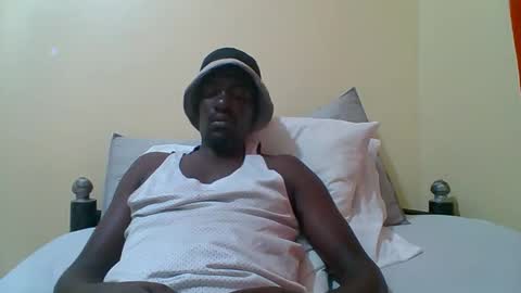 Zlatann2012 online show from 09/19/25, 08:09