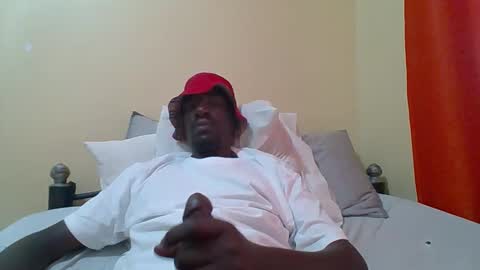 Zlatann2012 online show from 09/30/25, 11:15