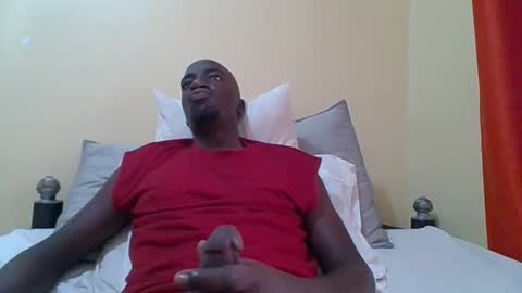 Zlatann2012 online show from 10/06/25, 09:07