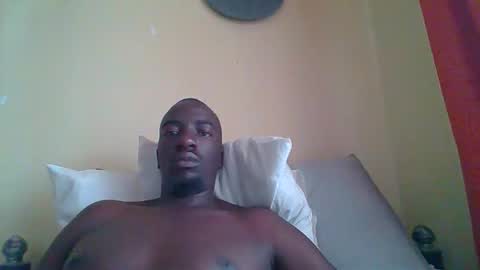 Zlatann2012 online show from 10/14/25, 06:47