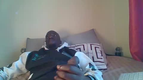 Zlatann2012 online show from 10/19/25, 06:25