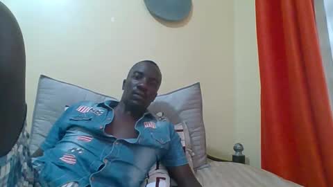 Zlatann2012 online show from 10/25/25, 11:51