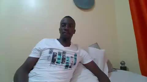 Zlatann2012 online show from 11/21/25, 11:42