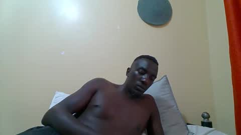 Zlatann2012 online show from 01/12/26, 02:55