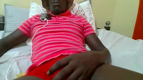 Zlatann2012 online show from 01/13/26, 08:47