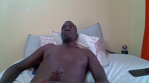 Zlatann2012 online show from 02/02/26, 10:03