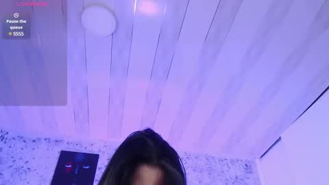 Snapshot of zoe_babygiirl chatting on 02/18/25, 04:59 Salome online show from 02/18/25, 04:59