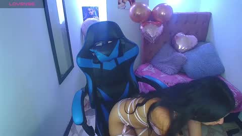 Snapshot of zoe_connor19 chatting on 02/07/25, 08:53 Z O E online show from 02/07/25, 08:53