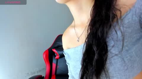 Z O E online show from 04/13/26, 08:47