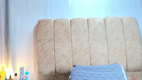 Zoe online show from 01/14/26, 12:33