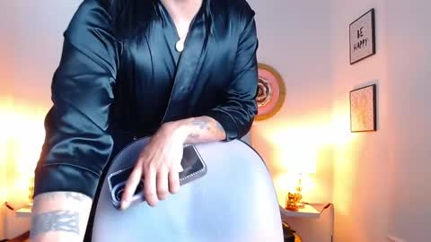 zoe_hecate online show from 05/16/26, 12:29