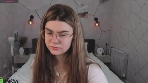 Snapshot of zoe_j0y chatting on 02/20/26, 01:57 Zoe online show from 02/20/26, 01:57