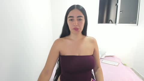 zoe_jones7 online show from 01/17/25, 03:45