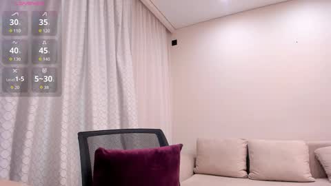 Zoe online show from 02/10/26, 01:37