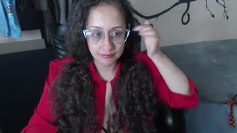 Zoe Koller online show from 05/07/26, 05:29