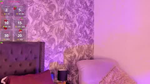 zoe_mhendez online show from 03/19/26, 11:36