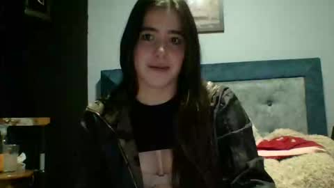 Zoe online show from 11/25/25, 05:13