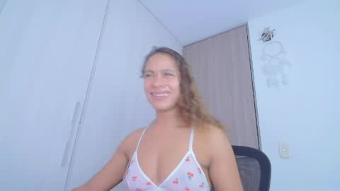 zoe online show from 04/06/26, 11:49