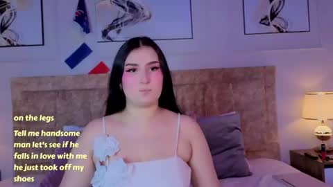 zoe_moon__ online show from 06/15/26, 02:30