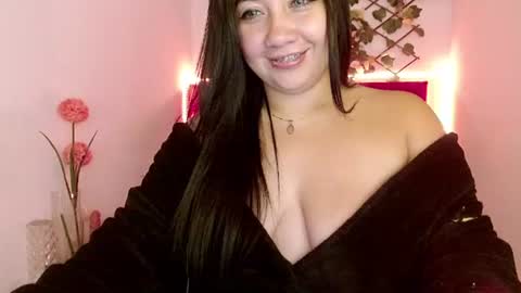 zoe_naughty22 online show from 02/07/25, 06:24