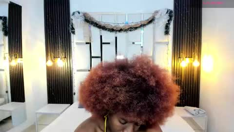 Zoe Novakk  online show from 12/16/25, 02:11