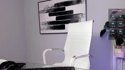 Snapshot of zoe_olsen__ chatting on 02/09/25, 01:00 Zoe Olsen online show from 02/09/25, 01:00