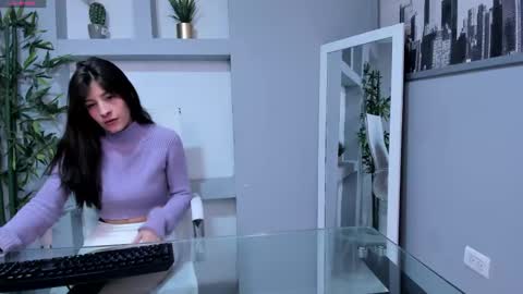 Snapshot of zoe_olsen__ chatting on 02/16/25, 02:10 Zoe Olsen online show from 02/16/25, 02:10