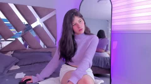 Snapshot of zoe_olsen__ chatting on 02/18/25, 07:09 Zoe Olsen online show from 02/18/25, 07:09