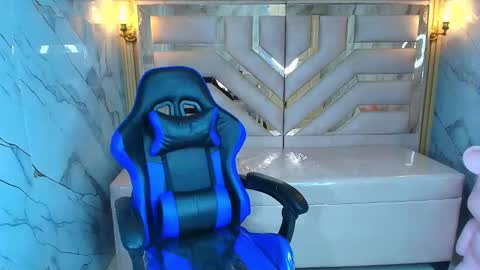 Zoe  online show from 11/08/25, 03:29