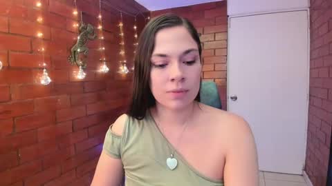 Zoe  online show from 09/18/25, 03:14