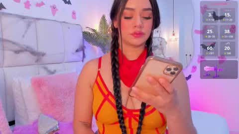 Snapshot of zoe_rivers chatting on 10/29/25, 01:41 Zoe online show from 10/29/25, 01:41