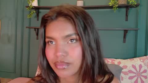 Zoe online show from 04/16/26, 03:07