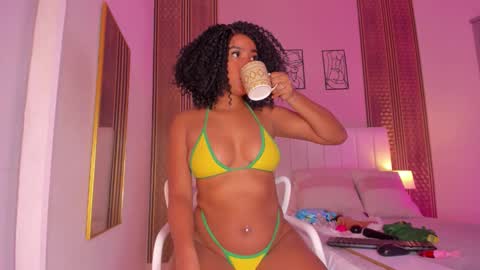 Hi guys i am Zoe  online show from 01/09/26, 11:35