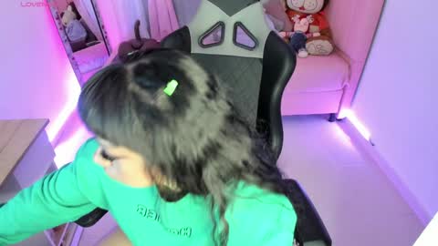 zoe_sullivan_ online show from 01/27/25, 09:34