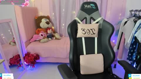 zoe_sullivan_ online show from 02/26/26, 08:57