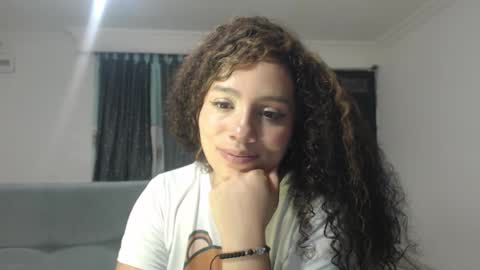 zoe tai online show from 02/11/26, 01:10