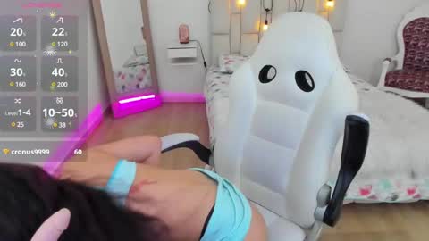 Snapshot of zoe_turnner_18 chatting on 02/07/25, 02:26 Zoe online show from 02/07/25, 02:26