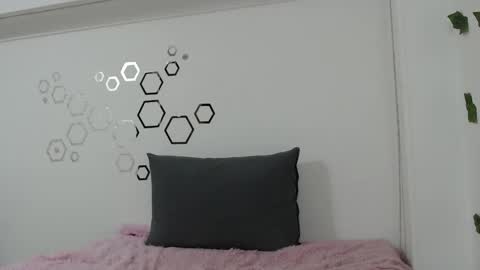 Snapshot of zoe_velvet chatting on 09/28/25, 09:53 Carolina online show from 09/28/25, 09:53