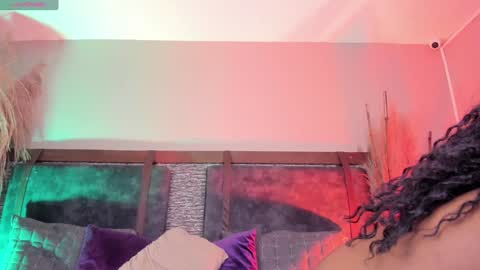 Snapshot of zoee_23 chatting on 02/03/25, 10:36 Zoe online show from 02/03/25, 10:36