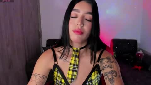  zoee jackson online show from 04/24/26, 10:56