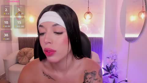  zoee jackson online show from 07/30/26, 06:51