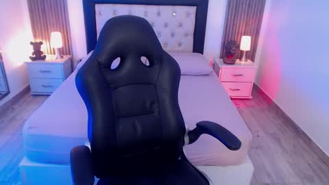 zoe online show from 09/20/25, 03:07