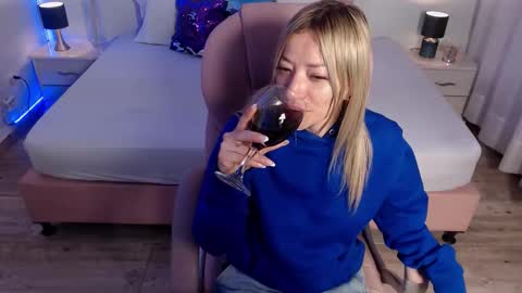 zoe online show from 03/01/26, 04:14