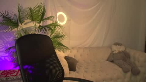 ZOE online show from 04/29/26, 06:06