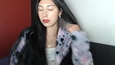 Laura  online show from 01/17/25, 11:27