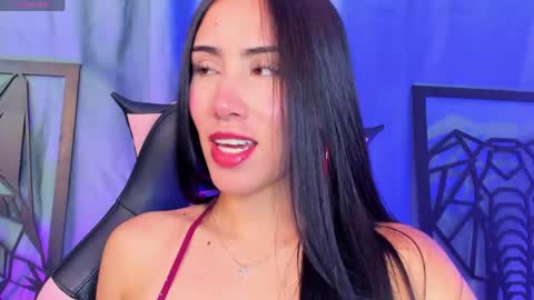 Laura  online show from 05/01/26, 04:28